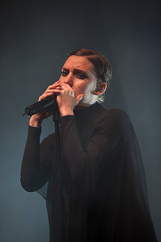 2011-07-01 - Lykke Li från Roskildefestivalen, Roskilde