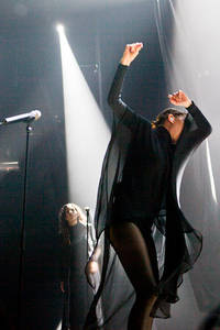2011-07-01 - Lykke Li från Roskildefestivalen, Roskilde