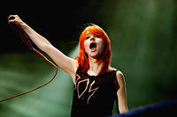2011-07-06 - Paramore från Putte i Parken, Karlskoga
