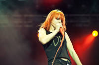 2011-07-06 - Paramore från Putte i Parken, Karlskoga