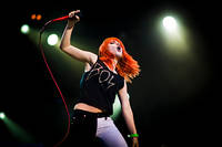 2011-07-06 - Paramore från Putte i Parken, Karlskoga