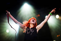 2011-07-06 - Paramore från Putte i Parken, Karlskoga