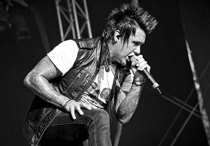 2011-07-07 - Papa Roach från Getaway Rock, Gävle