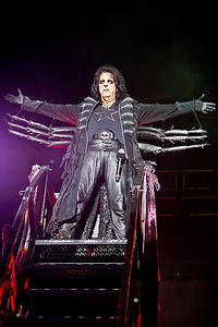 2011-07-07 - Alice Cooper från Getaway Rock, Gävle