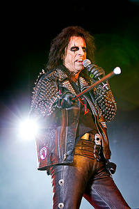 2011-07-07 - Alice Cooper från Getaway Rock, Gävle