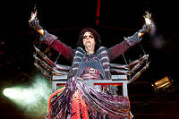 2011-07-07 - Alice Cooper från Getaway Rock, Gävle