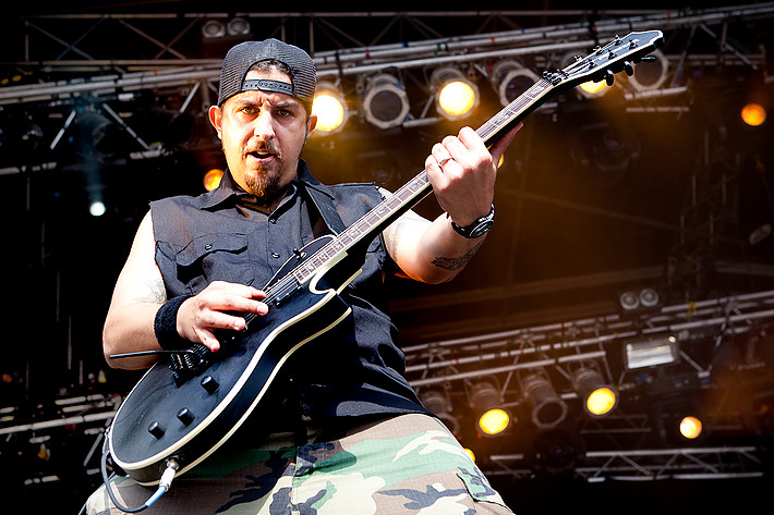 2011-07-08 - Agnostic Front från Getaway Rock, Gävle