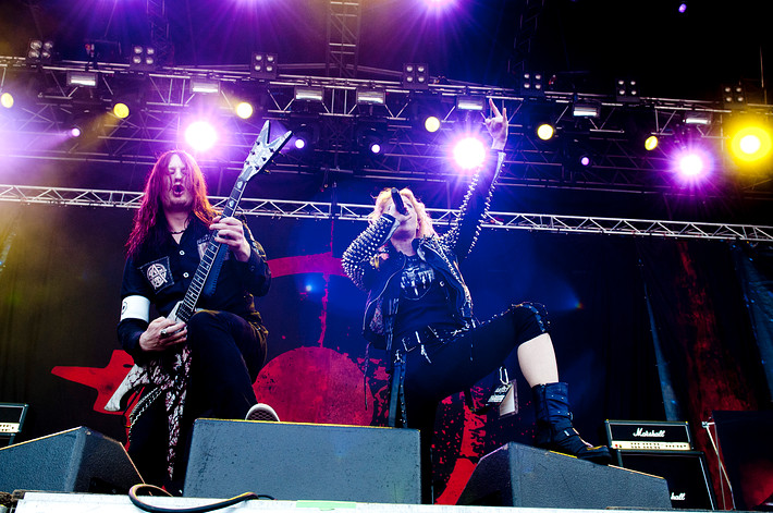 2011-07-09 - Arch Enemy från Sonisphere Stockholm, Stockholm