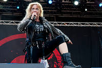 2011-07-09 - Arch Enemy från Sonisphere Stockholm, Stockholm