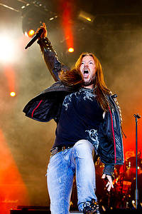2011-07-09 - Hammerfall från Getaway Rock, Gävle