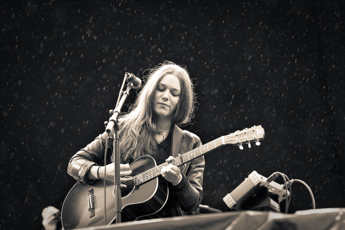 2011-07-14 - Melissa Horn från Hultsfredsfestivalen, Hultsfred