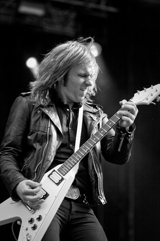 2011-07-15 - Imperial State Electric från Hultsfredsfestivalen, Hultsfred
