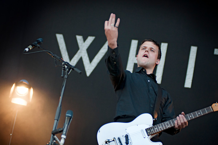 2011-07-16 - White Lies från Hultsfredsfestivalen, Hultsfred
