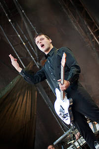 2011-07-16 - White Lies från Hultsfredsfestivalen, Hultsfred