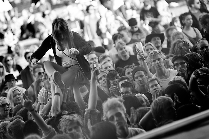 2011-07-16 - White Lies från Hultsfredsfestivalen, Hultsfred