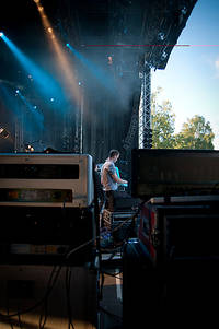 2011-07-16 - White Lies från Hultsfredsfestivalen, Hultsfred