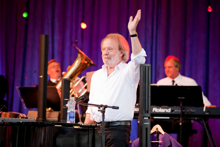 2011-07-21 - Benny Anderssons Orkester med Helen Sjöholm från Platinom, Örnsköldsvik