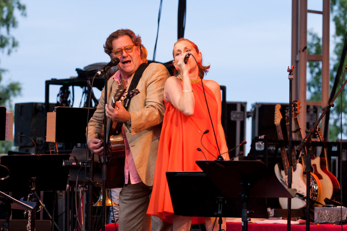 2011-07-21 - Benny Anderssons Orkester med Helen Sjöholm från Platinom, Örnsköldsvik