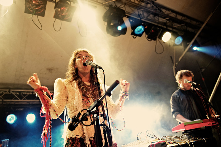 2011-07-28 - Niki & The Dove från Storsjöyran, Östersund