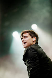 2011-07-29 - Eric Saade från Storsjöyran, Östersund