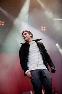 2011-07-29 - Eric Saade från Storsjöyran, Östersund
