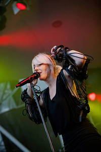 2011-07-29 - Veronica Maggio från Storsjöyran, Östersund