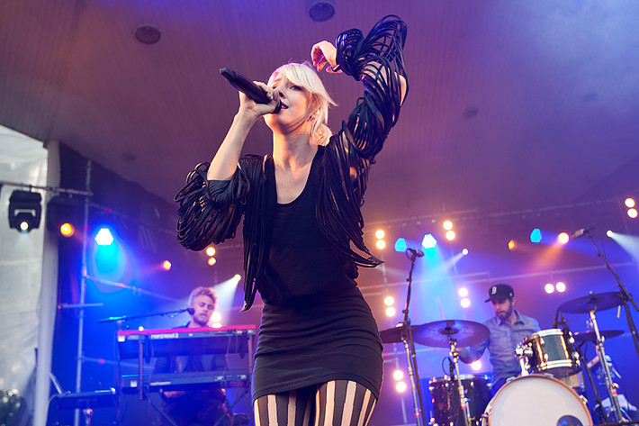 2011-07-29 - Veronica Maggio från Storsjöyran, Östersund 2011-07-29 - Veronica Maggio från Storsjöyran, Östersund