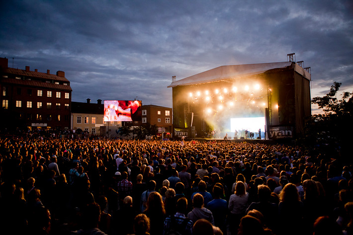 2011-07-30 - Håkan Hellström från Storsjöyran, Östersund