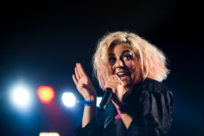 2011-07-30 - Marina and the Diamonds från Storsjöyran, Östersund