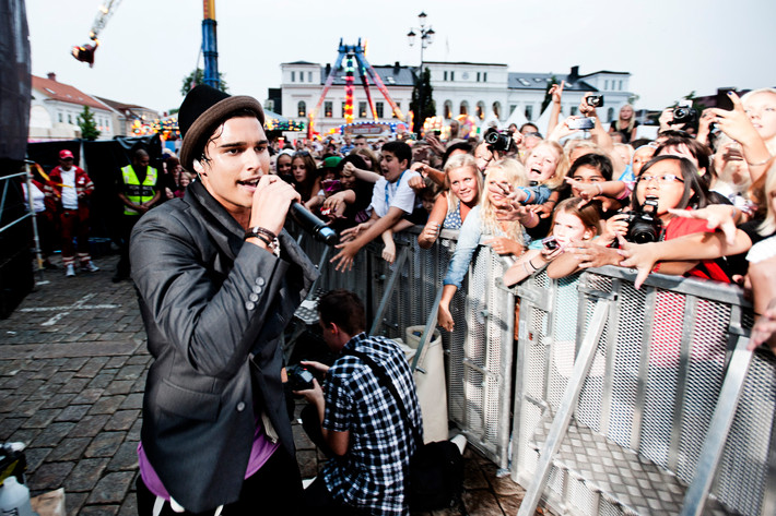 2011-08-05 - Eric Saade från Stortorget, Växjö