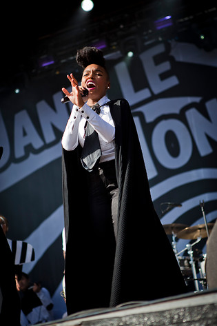 2011-08-12 - Janelle Monae från Way Out West, Göteborg