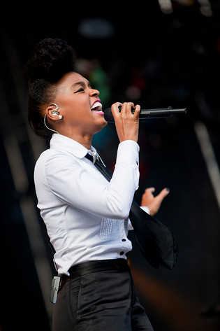 2011-08-12 - Janelle Monae från Way Out West, Göteborg