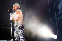 2011-08-12 - Robyn från Way Out West, Göteborg