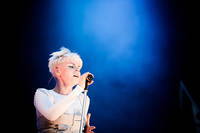 2011-08-12 - Robyn från Way Out West, Göteborg