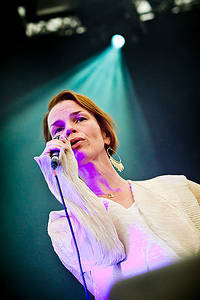 2011-08-13 - Anna Järvinen från Way Out West, Göteborg