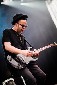 2011-08-13 - Twin Shadow från Way Out West, Göteborg