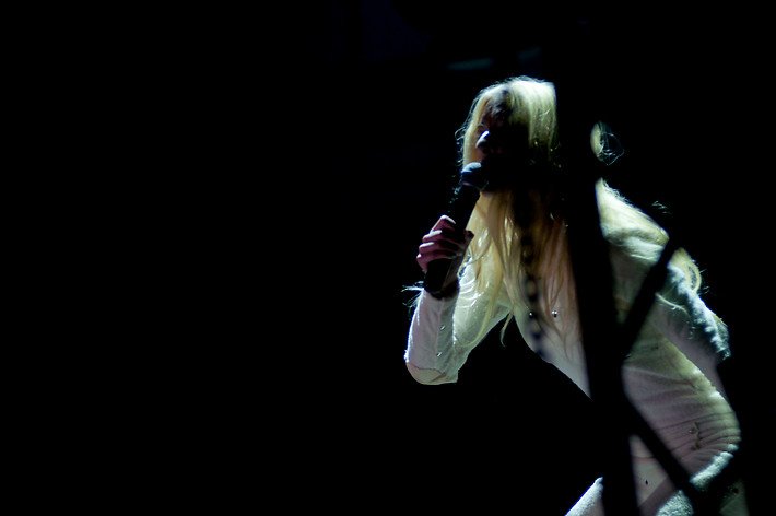 2011-08-12 - IAMAMIWHOAMI från Way Out West, Göteborg