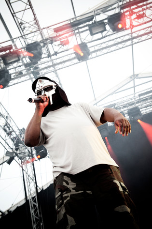 2011-08-13 - MF Doom från Way Out West, Göteborg