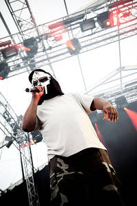 2011-08-13 - MF Doom från Way Out West, Göteborg