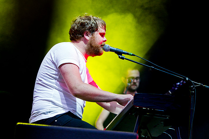 2011-08-13 - Loney, Dear från Way Out West, Göteborg