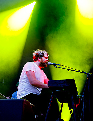 2011-08-13 - Loney, Dear från Way Out West, Göteborg