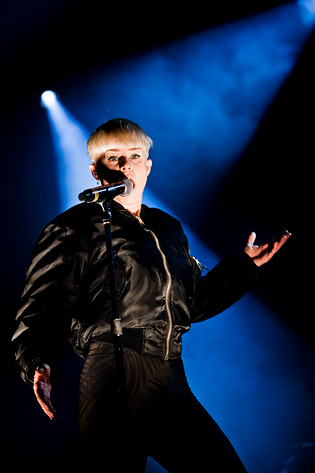2011-08-19 - Robyn från Parkenfestivalen, Bodø