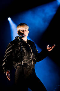 2011-08-19 - Robyn från Parkenfestivalen, Bodø