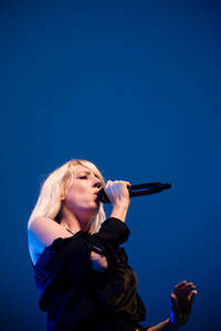 2011-08-21 - Veronica Maggio från Malmöfestivalen, Malmö