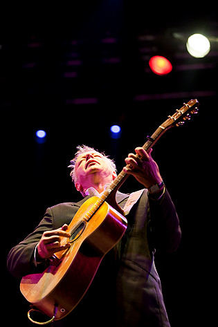 2011-08-25 - Tommy Emmanuel från Skeppsholmen, Stockholm