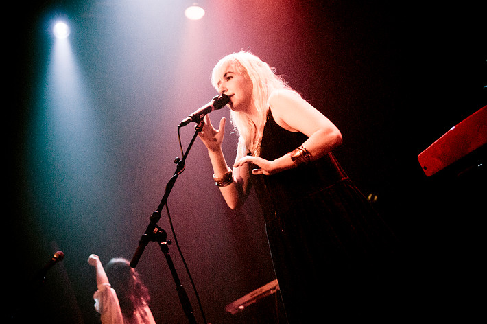 2011-08-26 - Austra från Debaser Medis, Stockholm