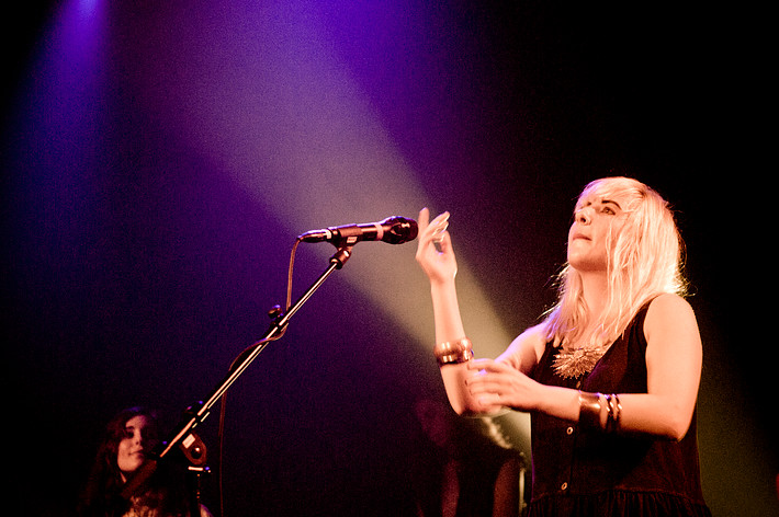 2011-08-26 - Austra från Debaser Medis, Stockholm