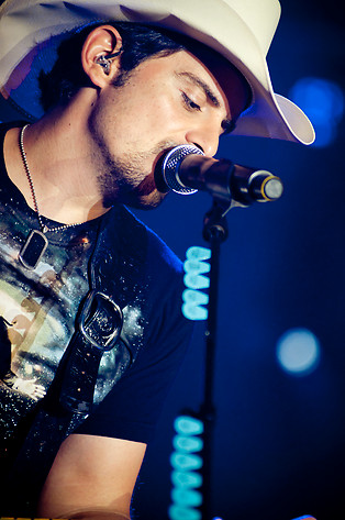 2011-08-27 - Brad Paisley från Lisebergshallen, Göteborg