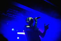 2011-08-27 - Front Line Assembly från Debaser Slussen, Stockholm