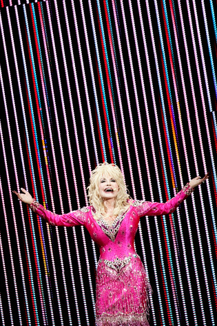 2011-08-28 - Dolly Parton från Scandinavium, Göteborg